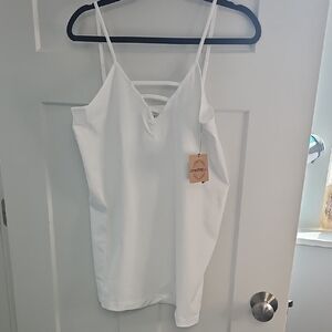 One Step Ahead White Strappy V-Neck Camisole